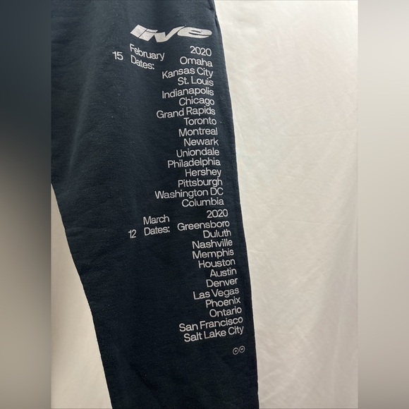Post Malone Hollywood’s Bleeding Sweatpants Size Medium Black 2020 Tour Concert - Picture 5 of 8